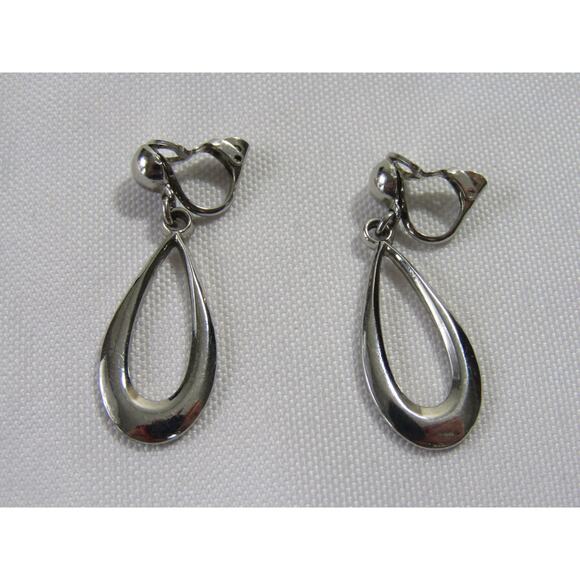 Silver Tone Dangle Clip On Earrings Boho Cottagecore Oval 1.5" VTG Minimalist - Picture 1 of 4